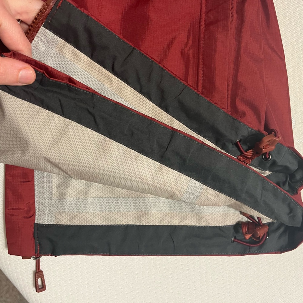 Patagonia Women's Rain Jacket - Picture 4 of 11